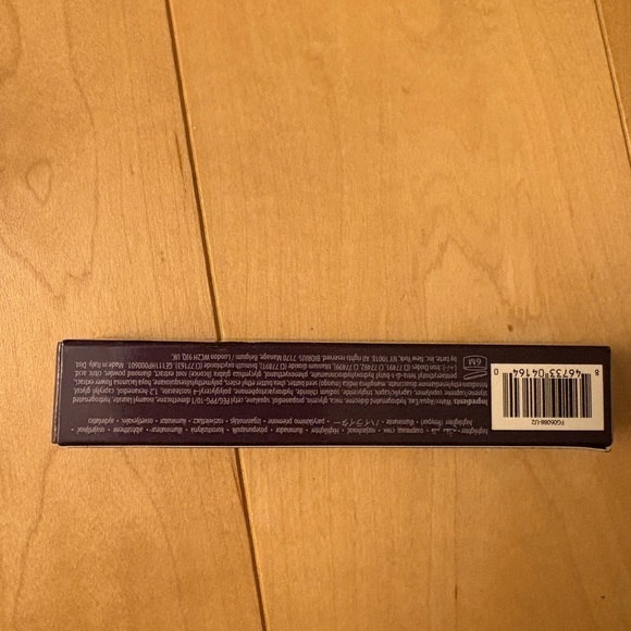 Tarte Shape Tape Glow Wand Highlighter in Ablaze - Picture 7 of 10